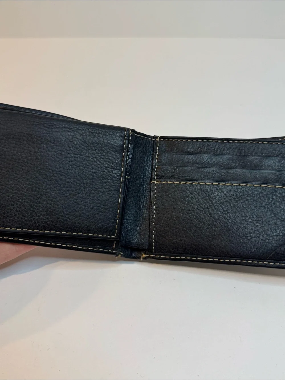 Men’s Carhartt leather wallet